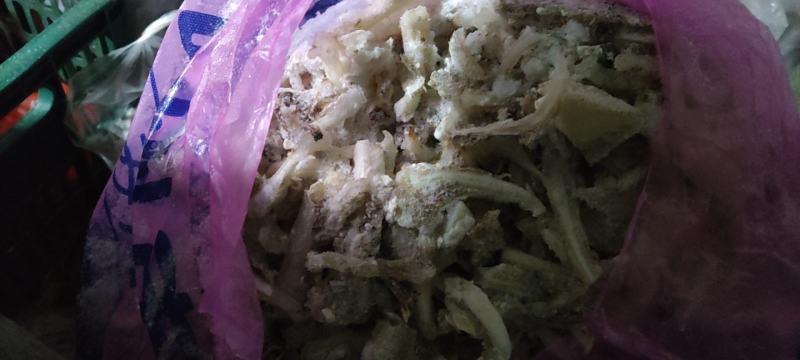 大块颜色纯正好吃的剔骨肉纯干去骨黄牛蹄