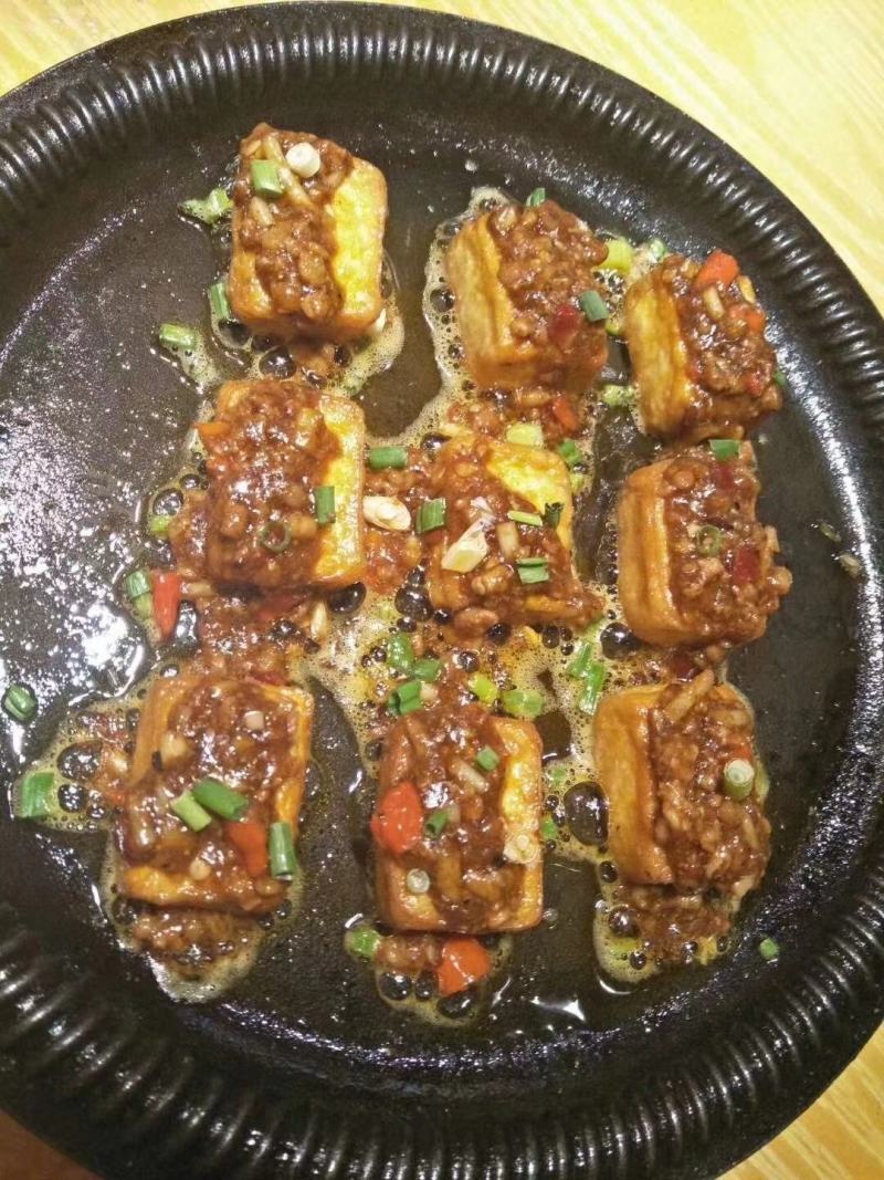 麻将鸡豆花，12个*36盒/件，一盒180克。三色可选