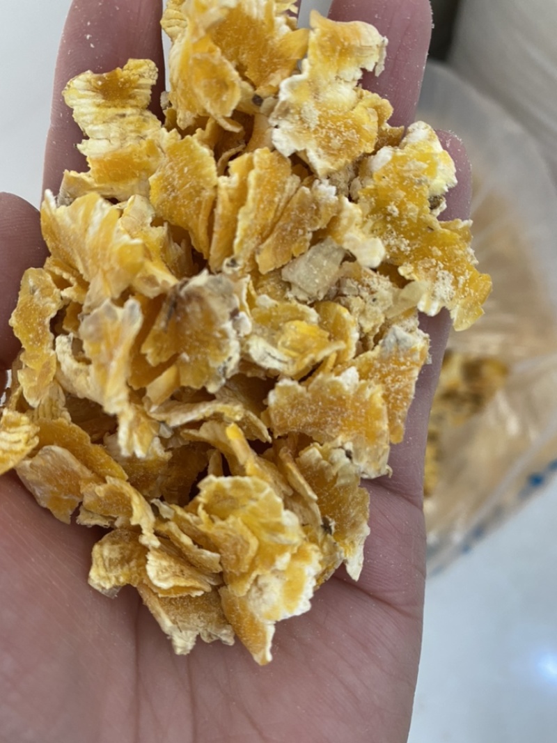 厂家直销精致优选蒸汽玉米片养殖好饲料全国发货