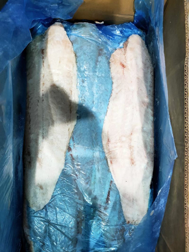 巴沙鱼片精品去皮巴沙鱼片冷库储存越南进口