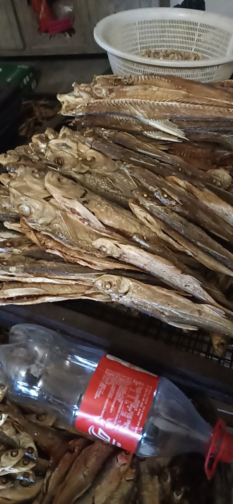 生态烟熏翘嘴干鱼