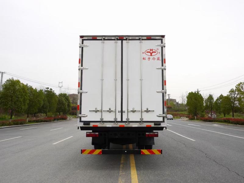 江淮格尔发A5x(高顶双卧)冷藏车