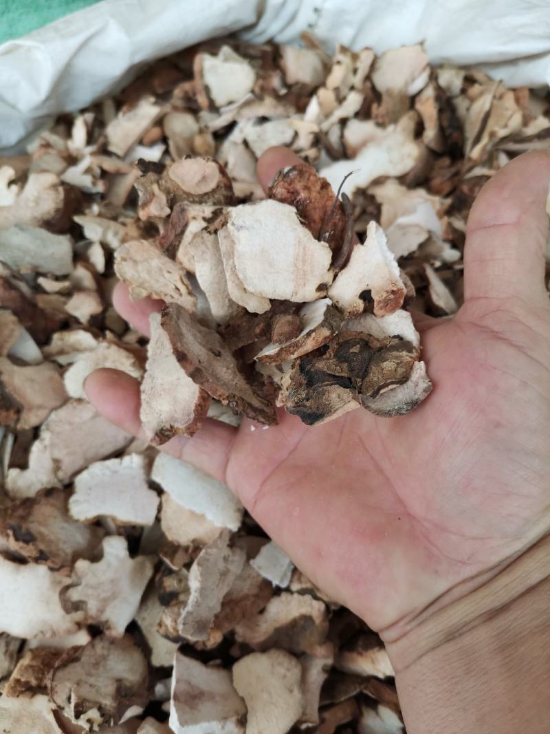 中药材，白土茯苓，粉质，切工精细，价格美丽，欢迎下单。