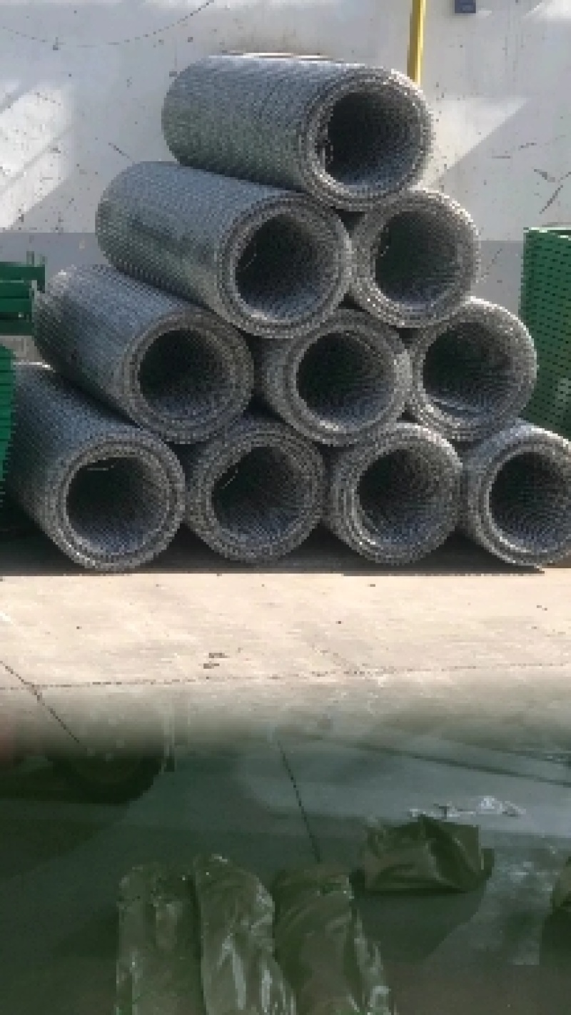 加粗羊床网养殖矿筛网热镀锌编织轧花网
