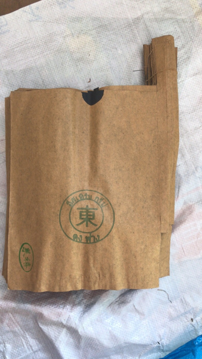 水果套袋，枇杷套袋专用袋，枇杷果袋，枇杷袋子枇杷果套袋