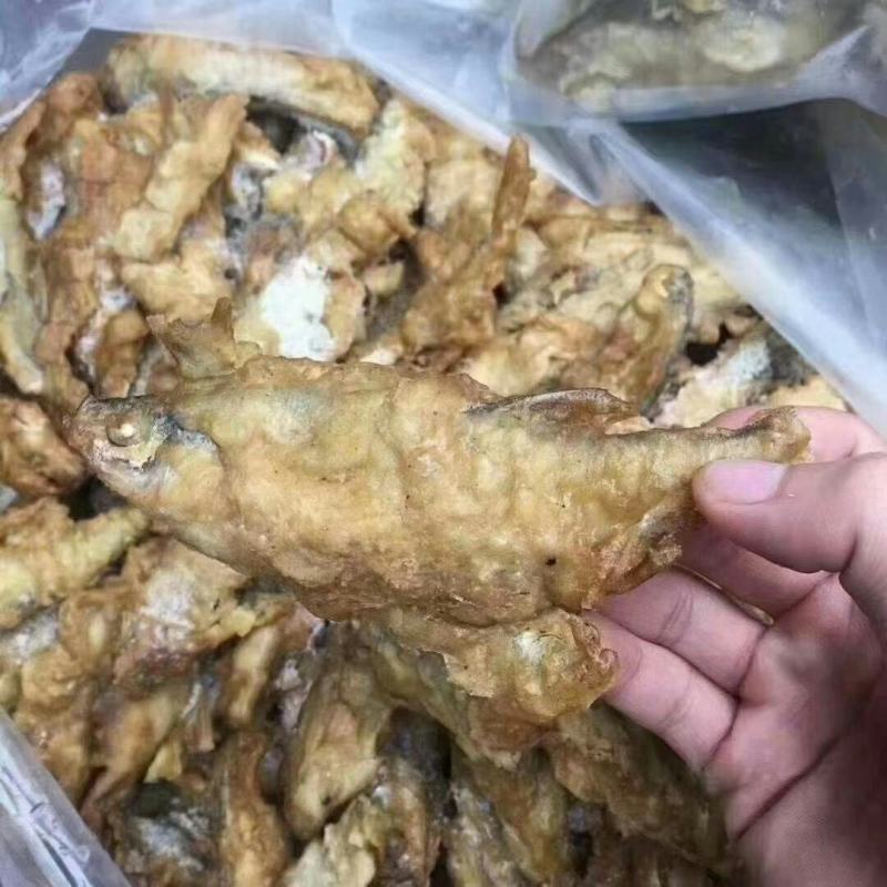 刁子鱼干油炸全熟小鱼干摆摊热卖产品