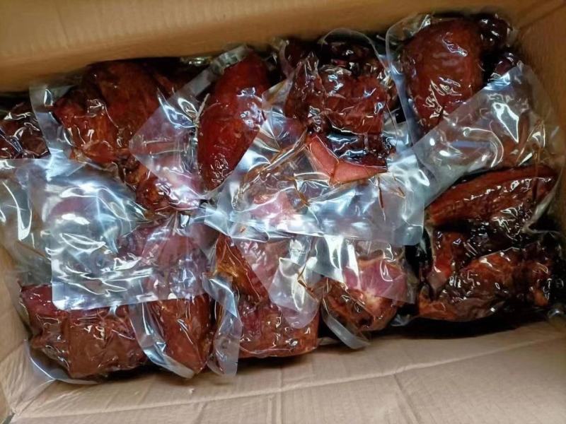 麻辣酱香牛肉味，真空包装一斤一袋，地摊赶集展销会超市