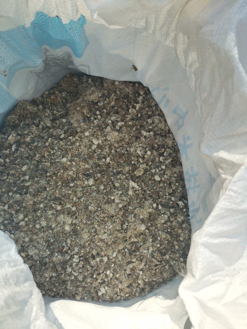 青年鸡小鸡粪，大量有货，量大从优欢迎联系