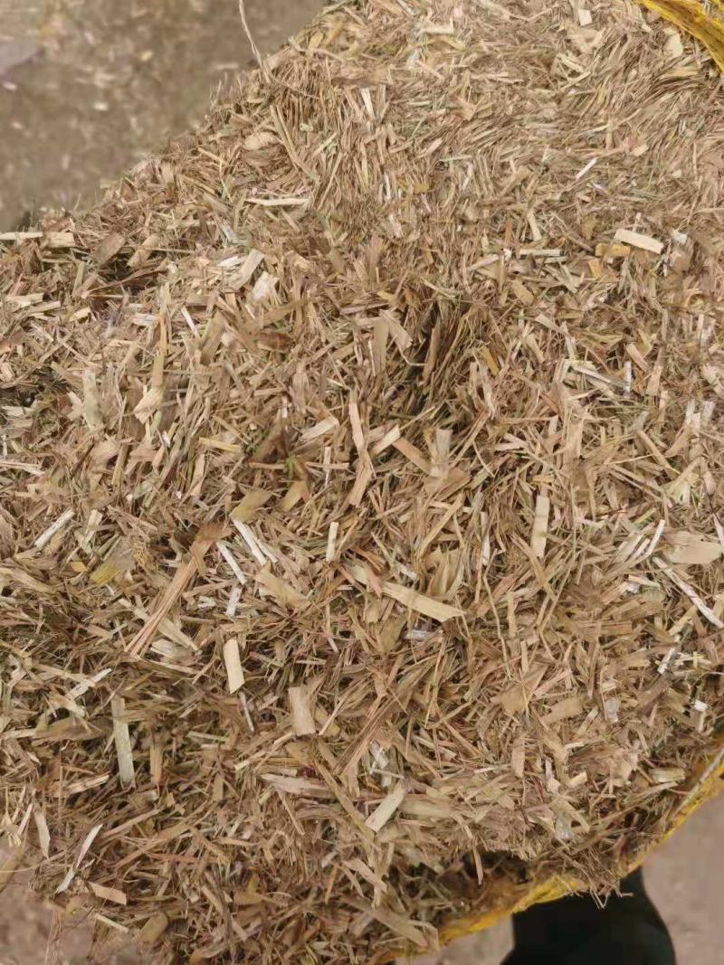 厂家大量供应优质谷草，干稻草牛羊牧草，稻草常年有货。