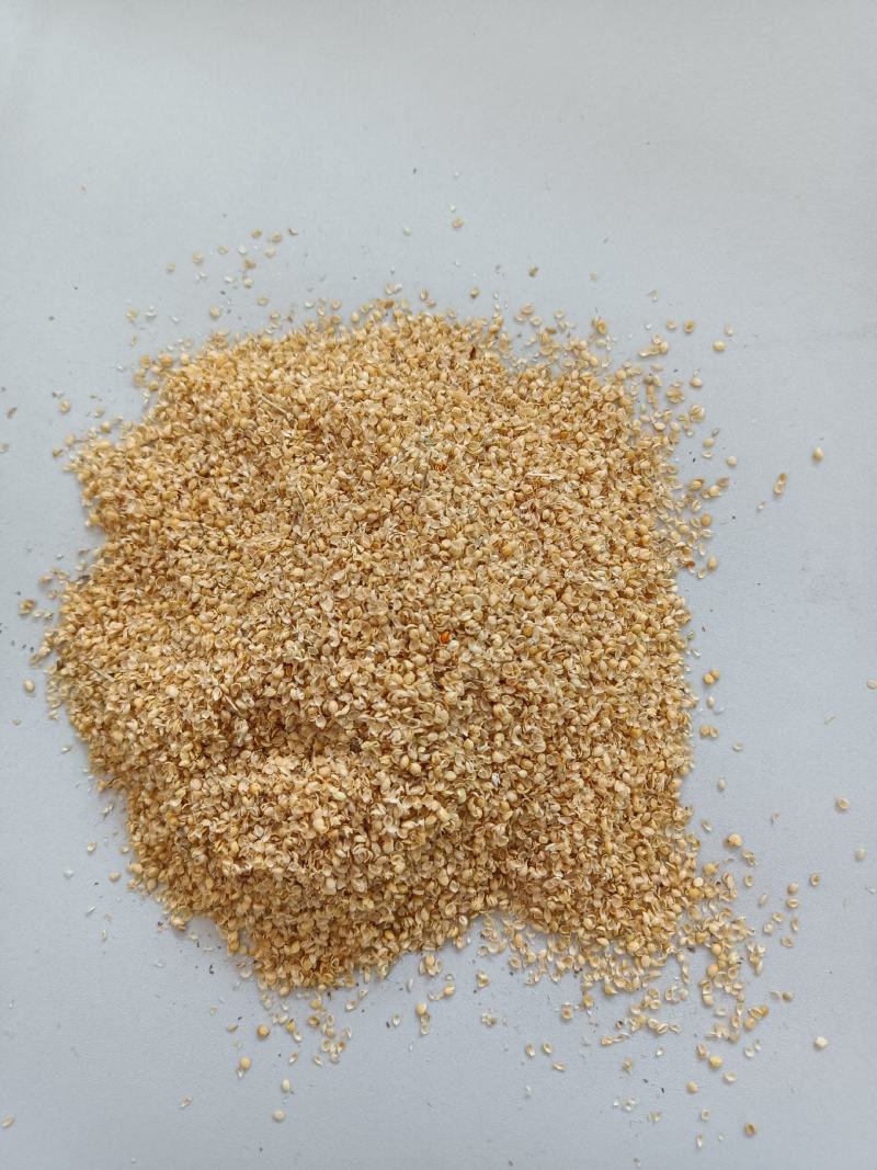 大量供应小米壳，小米糠，养殖饲料枕芯添加，保质保量。