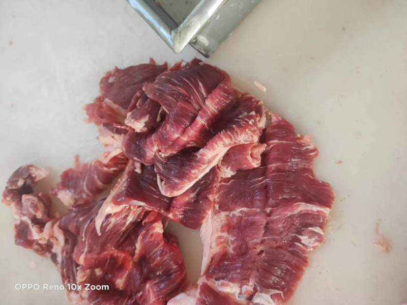 纯干牛碎肉。常年有货