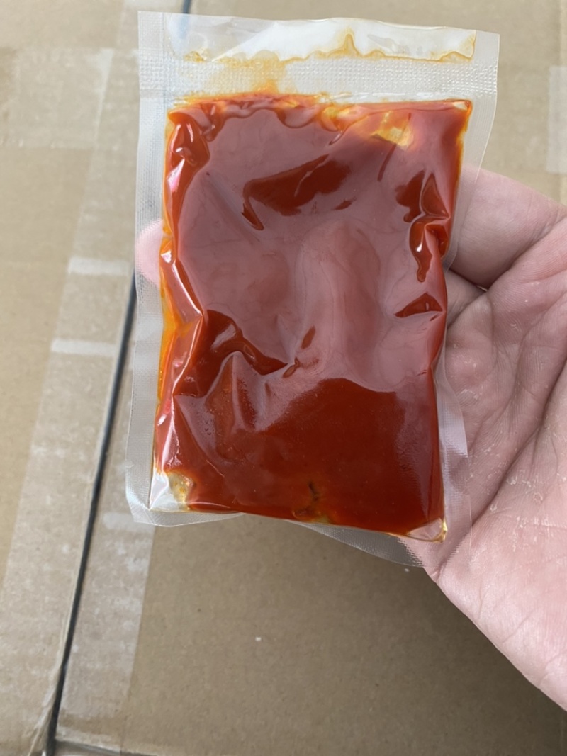 厂家直销批发餐饮专用番茄汤锅底料火锅鸳鸯底料