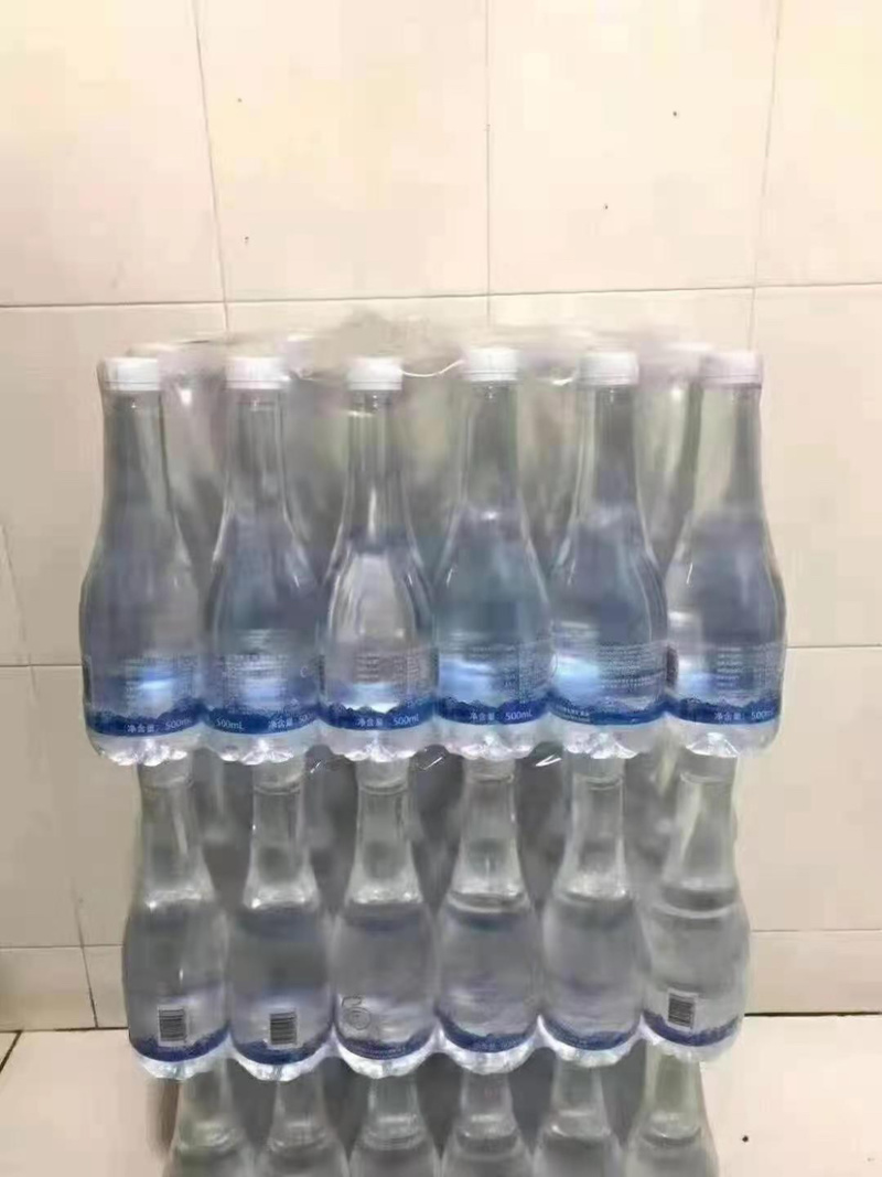 云海湾天然矿泉水临期水