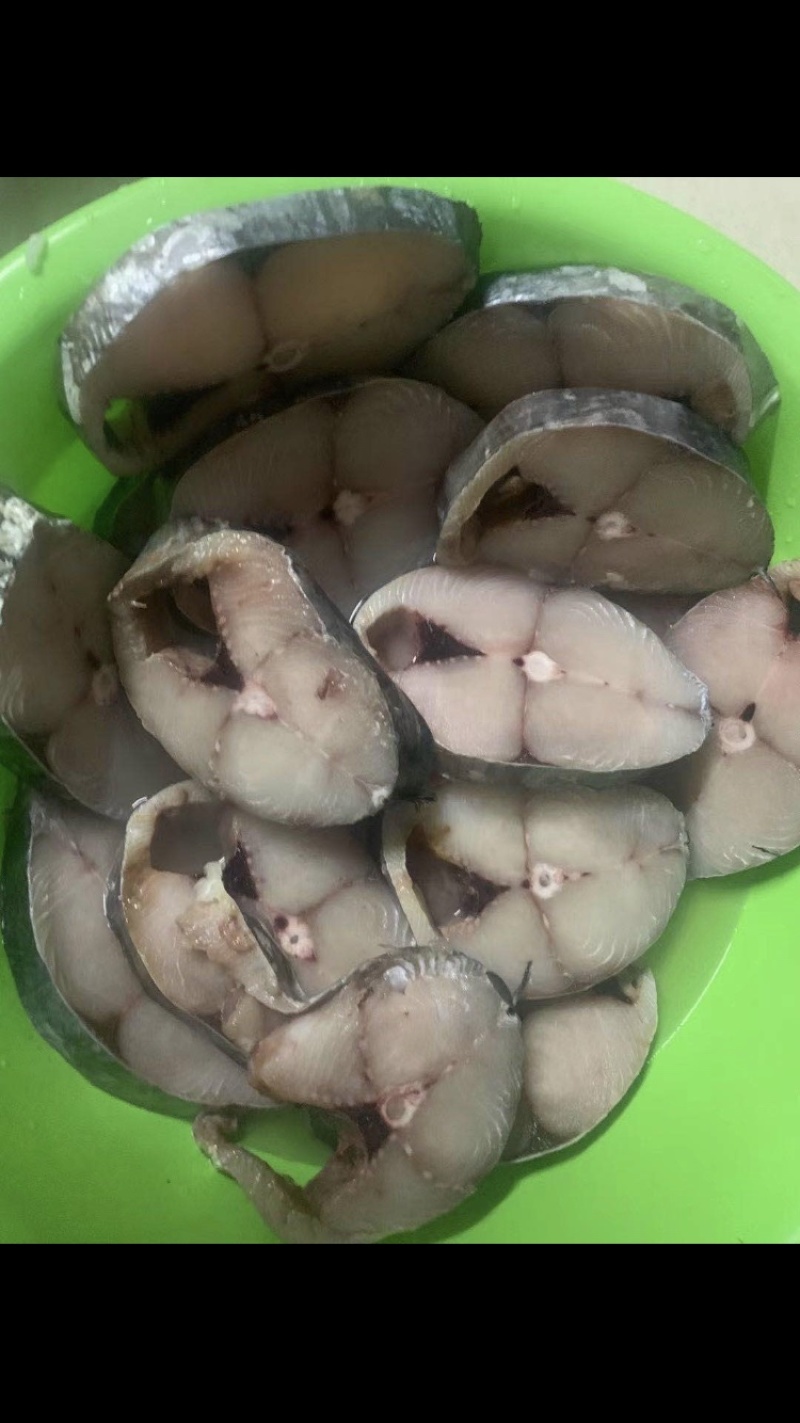 主营：冰鲜实肉咸鱼油炸更美味