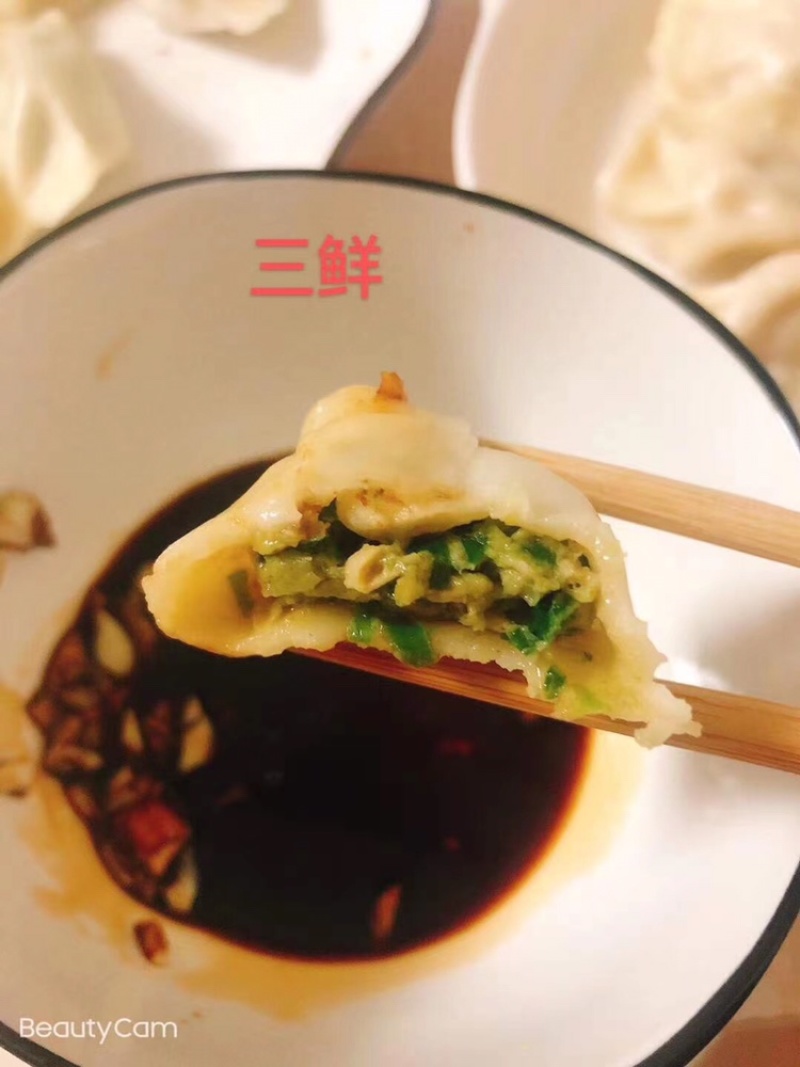 吃放心水饺，从香润开始，真材实料，欢迎订购哦！