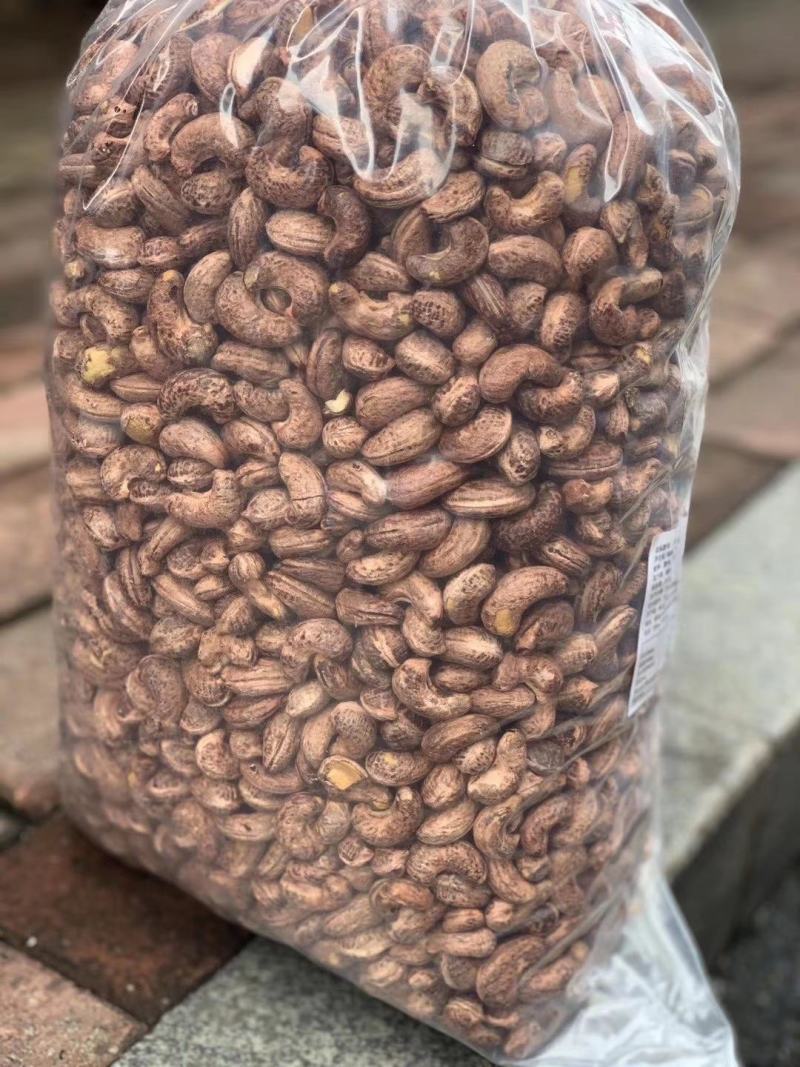 越南腰果优选精品大腰果进口腰果虎皮腰果口岸直供货腰果批发