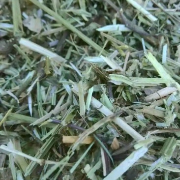 优质花生秧牛羊草。花生颗粒大量出售。支持全国发货，包邮。