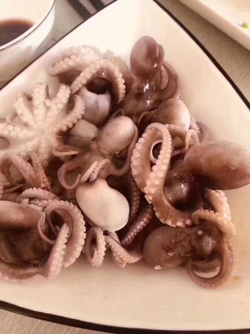 八爪鱼章鱼去脏翻花甜脆爽口鲜香美味
