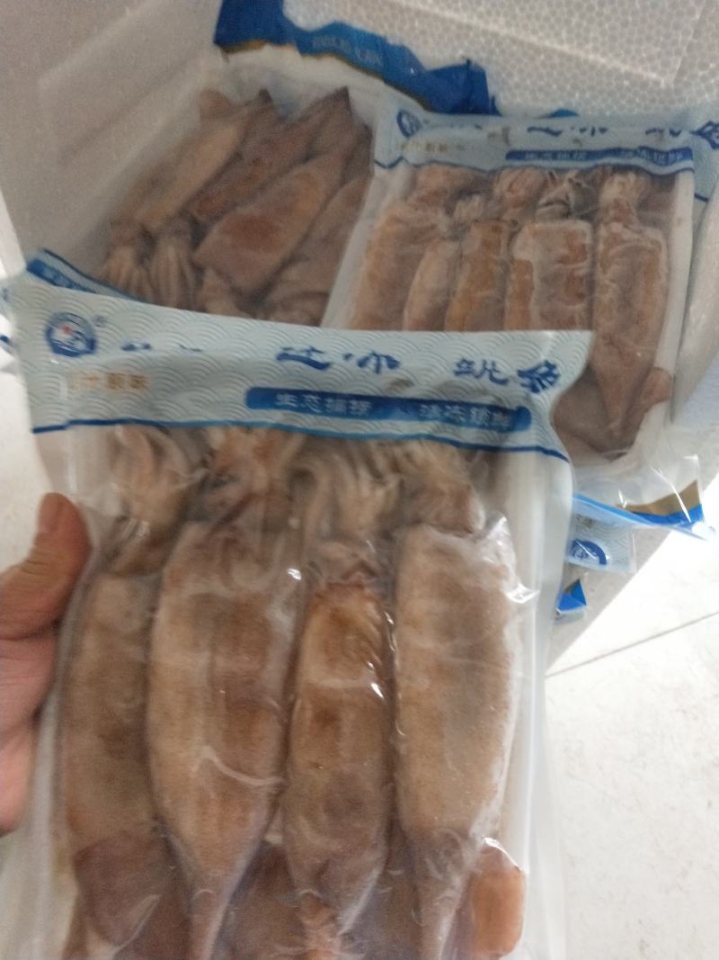 鱿鱼鲜冻品！船冻及时，1件10盒，10斤！饭店专用不包邮