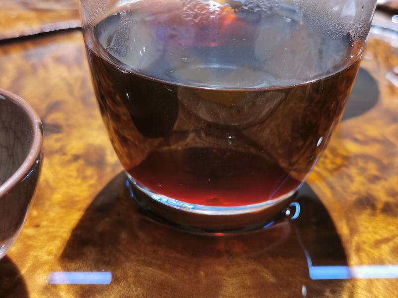 云南山头普洱熟茶2019年布朗山金印357克