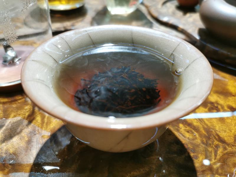 云南山头普洱熟茶2019年布朗山金印357克