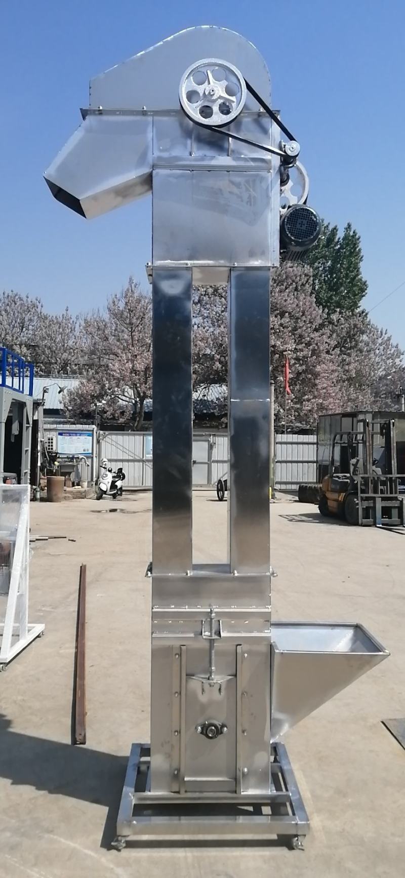 Z型提升机多功能颗粒提升机，节省空间全不锈钢输送机