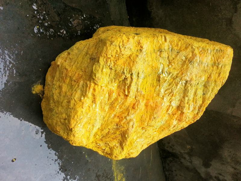 雄雌黄原矿石产地直发要多优惠保证质量