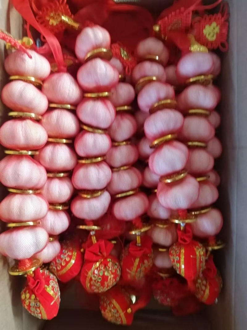 大蒜加工各种大小包装货源充足全国代发（自有冷库）