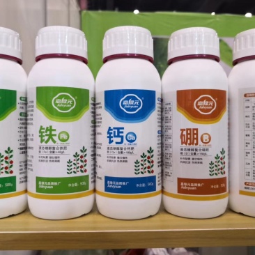 糖醇螯合钙，铁，硼，锌，微量元素肥，补充作物各种所需。