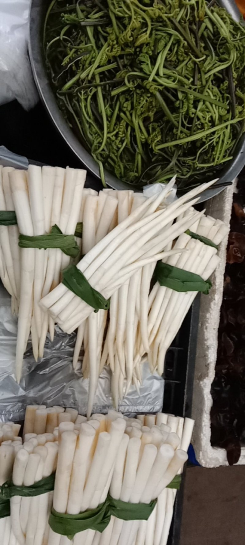 象牙菜草牙野菜特色菜自产自销每天可供应新鲜菜