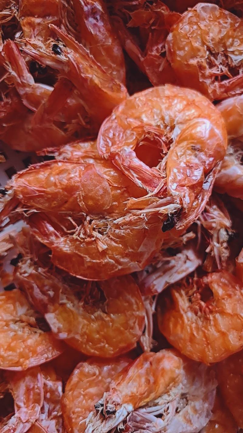 软壳烤虾，个大，满满的都是肉，到家一炸，超级好吃！