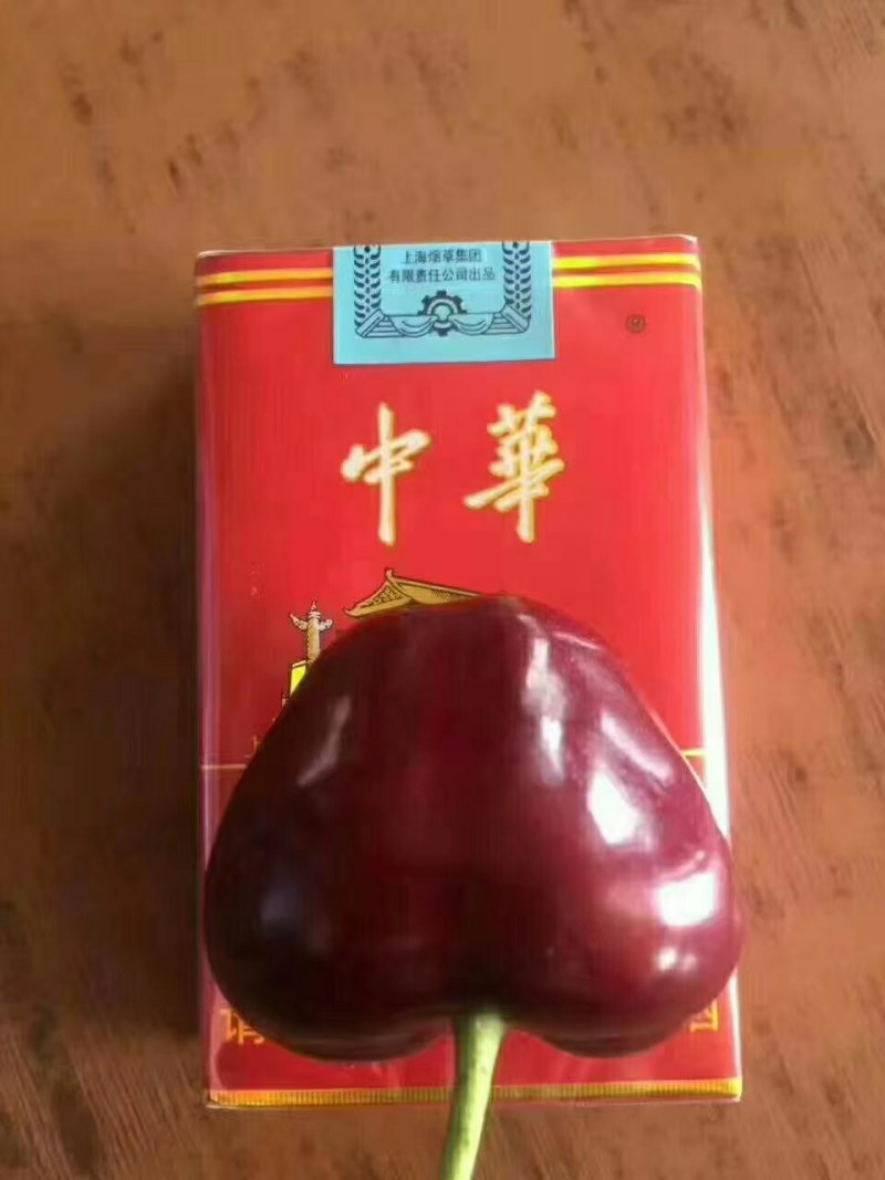 大樱桃，一等货，裂口都有