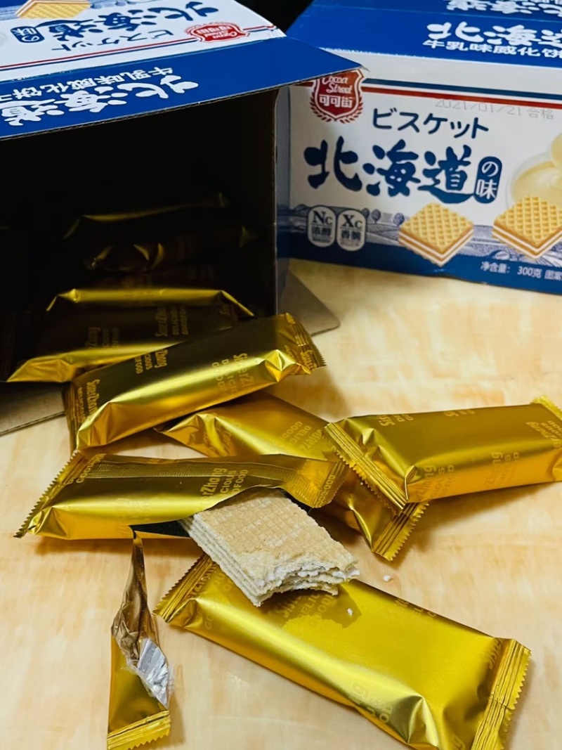 北海道牛乳威化饼干早餐饼干