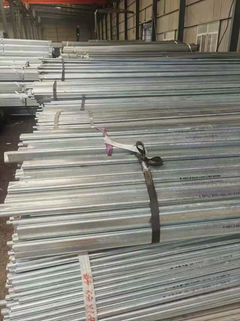 禾木钢材，各种大棚配件齐全。免费设计，