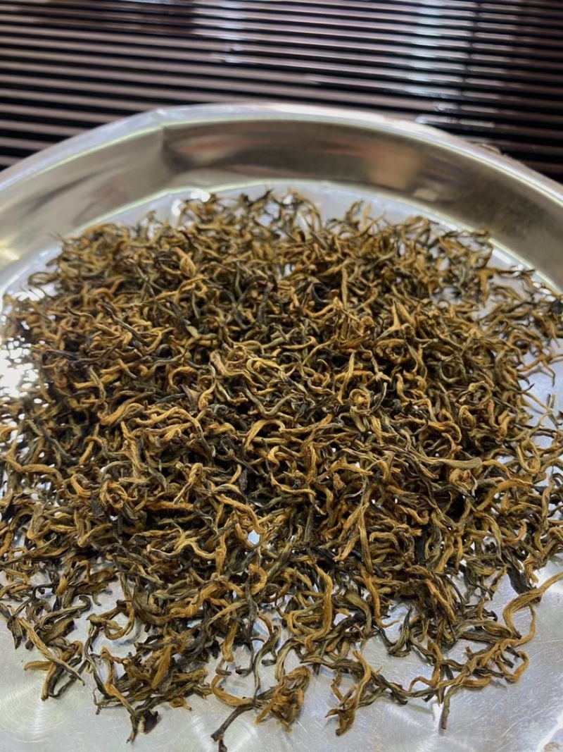 新茶武夷山｛全单芽黄芽金骏眉红茶高山原味嫩芽黄蜜香500克茶