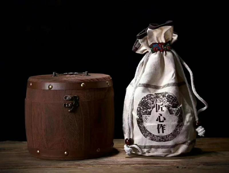 8年普洱老茶头一桶一斤500克包邮