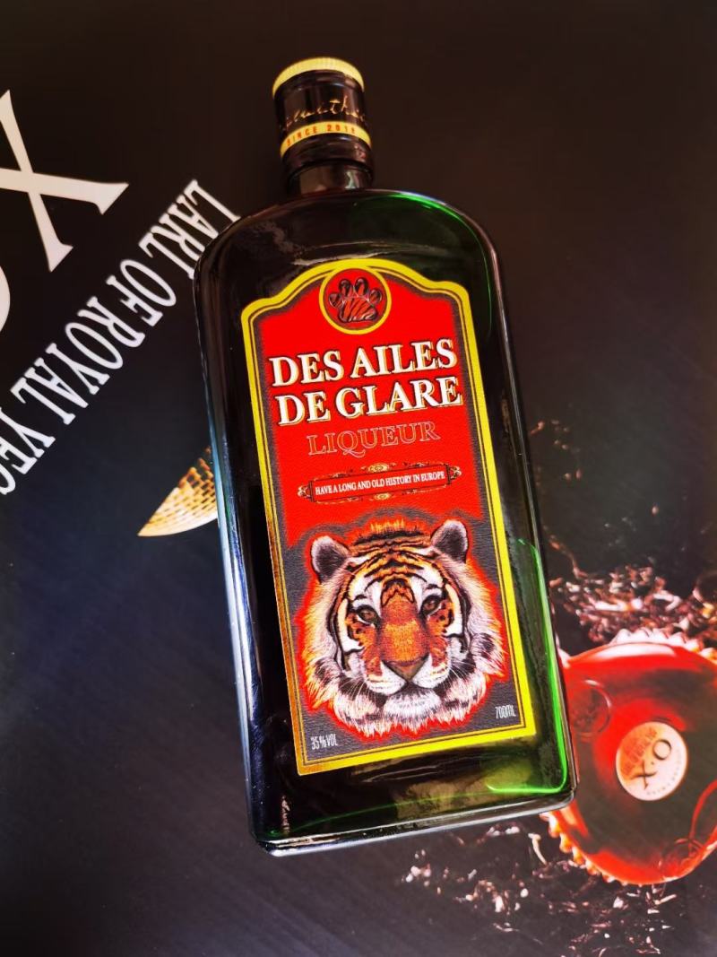 俄罗斯进口虎酒洋酒威士忌伏特加白兰地xo