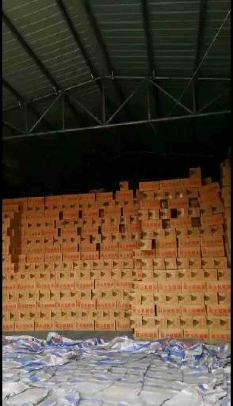 机制木炭环保型炭烧烤专用炭无烟无味，支持视频看货