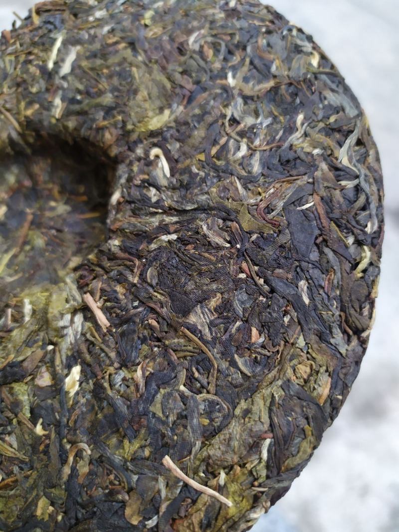 越陈越香普洱生茶1饼357克云南勐海七子饼茶17普洱生普