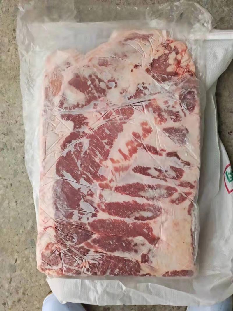 母猪带皮五花肉！带皮五花肉