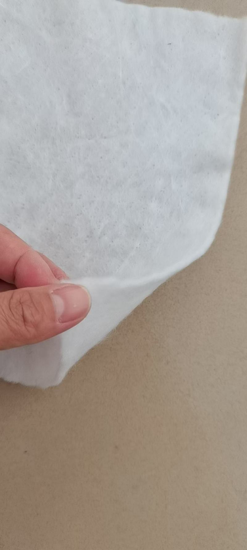白色土工布工程布保湿毯透水渗水绿化无纺布公路养护滤水种植