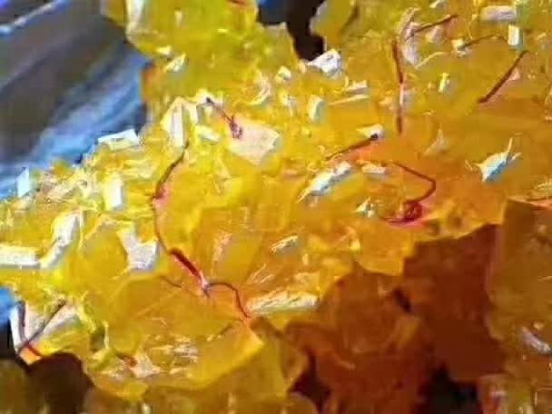 新疆特有的手工藏红花冰糖