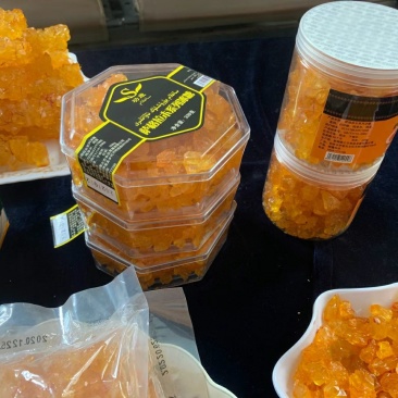 新疆特有的手工藏红花冰糖