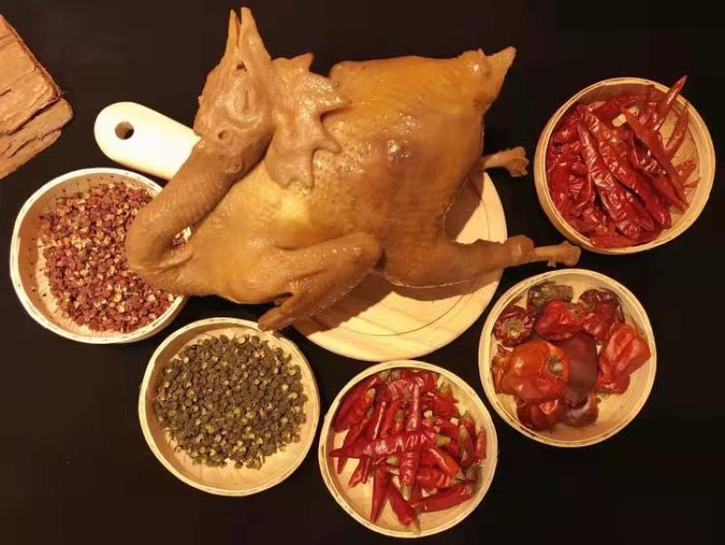 手撕麻椒鸡，工厂源头货源，土鸡制作，口感相当好，2斤/只