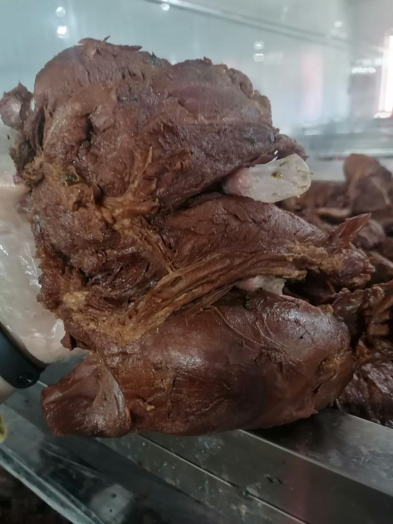酱牛腱子牛腱子大量批发厂家直销手续齐全