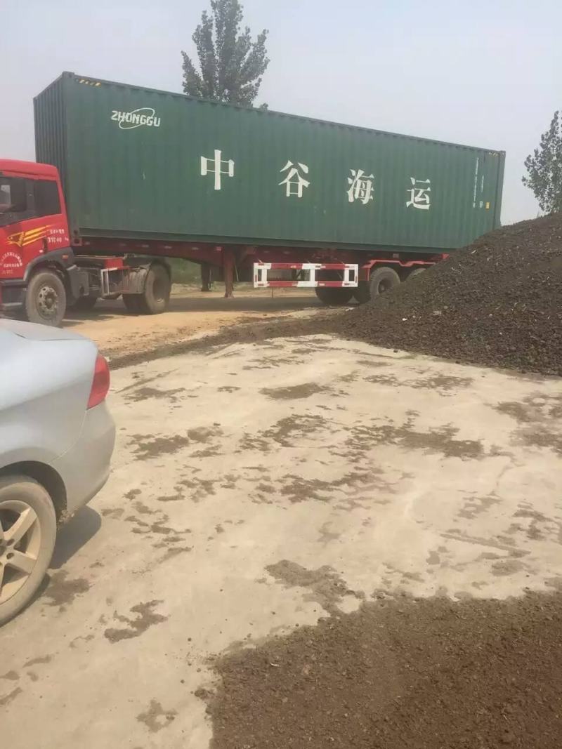 鸡粪块天然纯鸡粪颗粒发酵纯鸡粪高标准农田有机肥生物有机肥