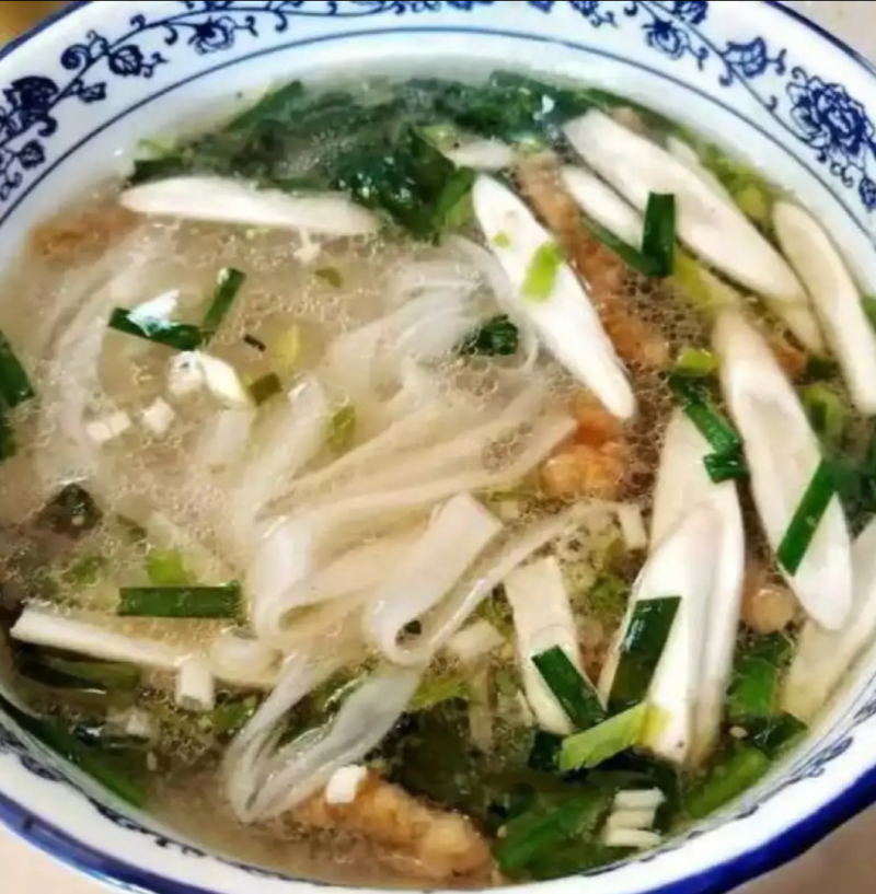 云南文山新鲜象牙菜，草牙质量非常好需要的微信联系