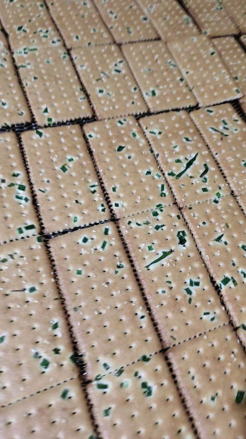 咸味蔬菜饼木糖醇饼干牛奶驼奶饼干跑江湖地摊早市热卖