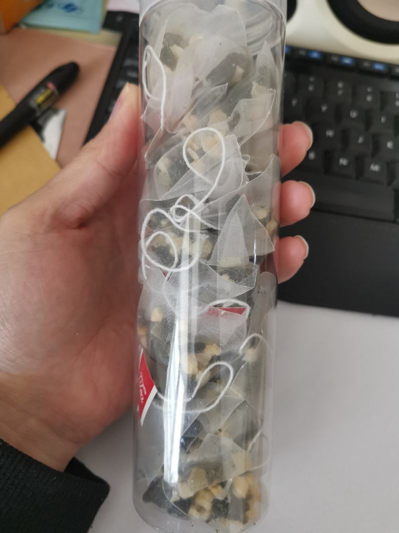 蜜桃乌龙茶白桃乌龙茶