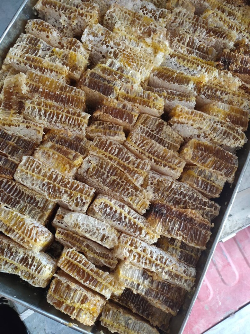 蜂蜜巢蜂巢蜜散装铁框蜂蜜农家蜂蜜江湖跑量